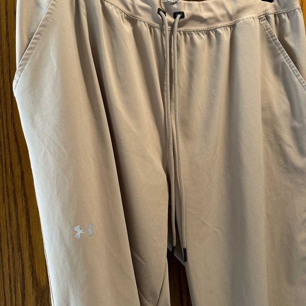 Under Armour Women's Sport Woven Pants heatgear